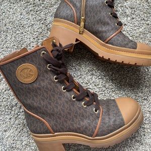 Michael Kors Ankle Boots
